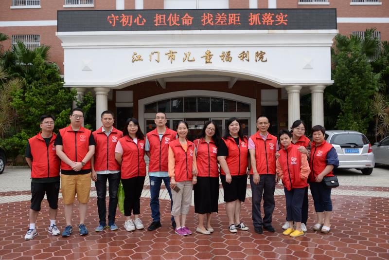 191030勇挑重担,干出实绩,以一流的政务服务践行初心 (4).jpg